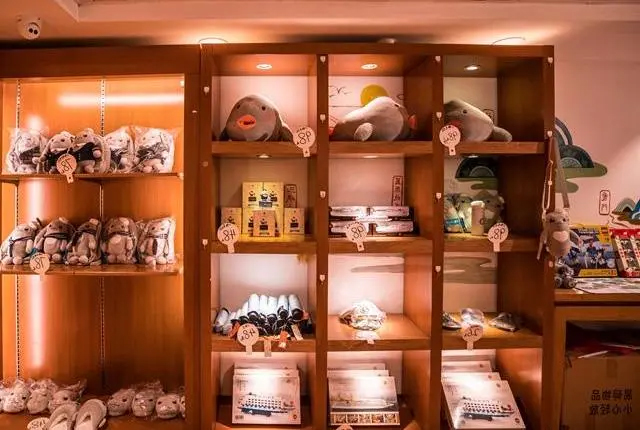 黄金3号游轮纪念品商店