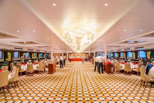 长江奇迹号游轮自助餐厅